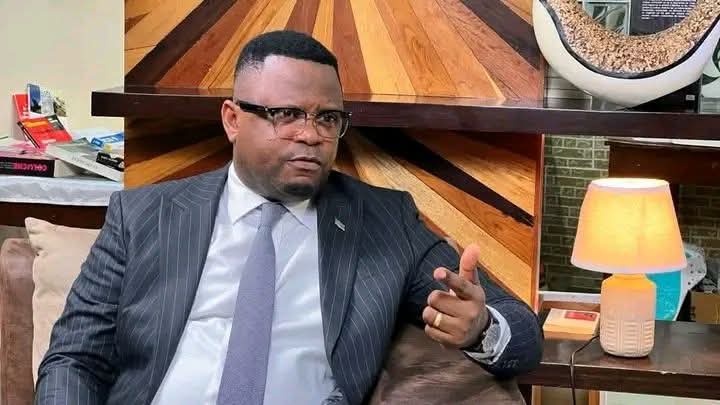 Dieu n’a pas de passeport » : le message sans détour du pasteur Silas Makangu aux chrétiens congolais.